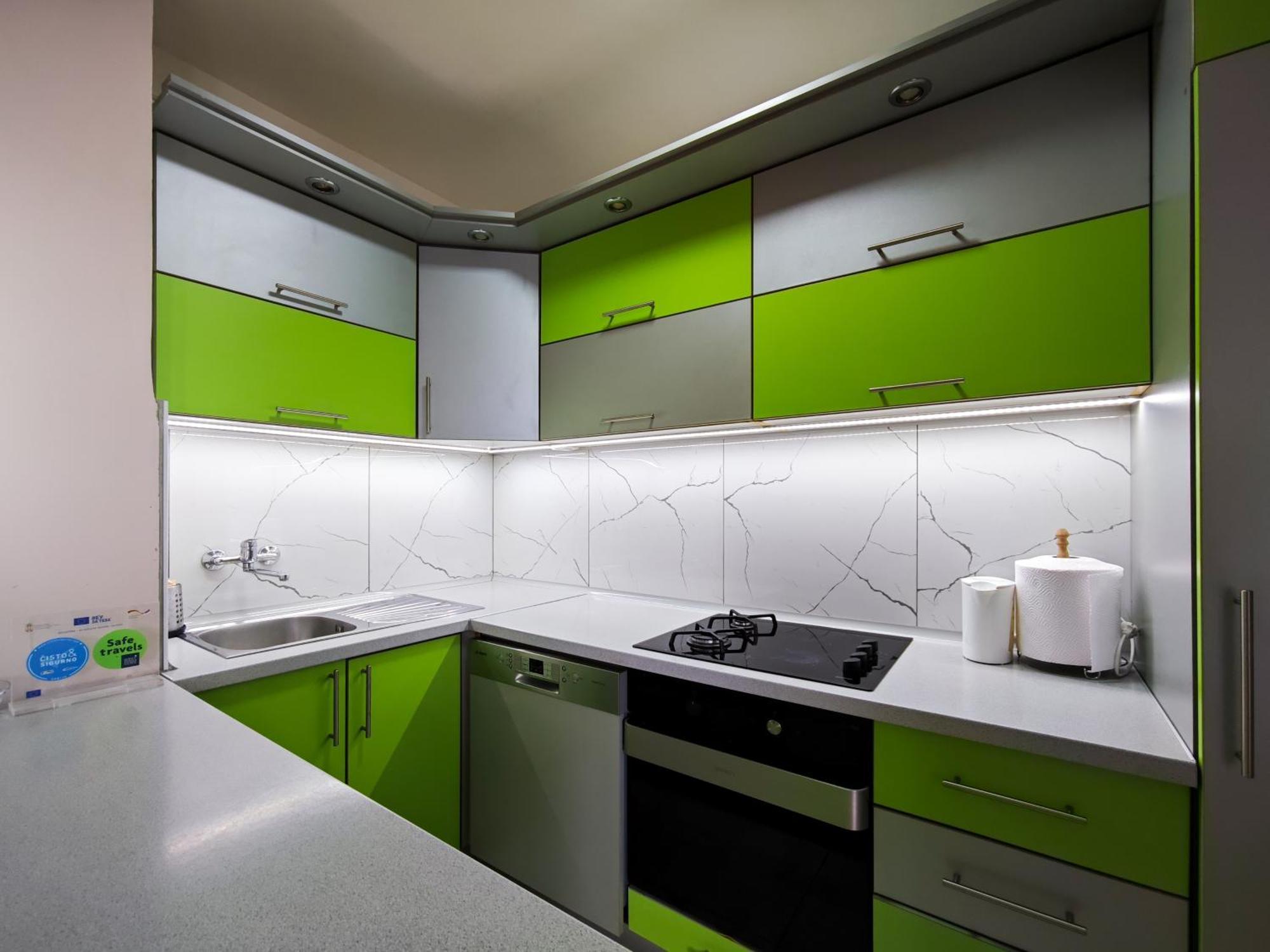 Apartman Julija Donji Milanovac Exteriör bild