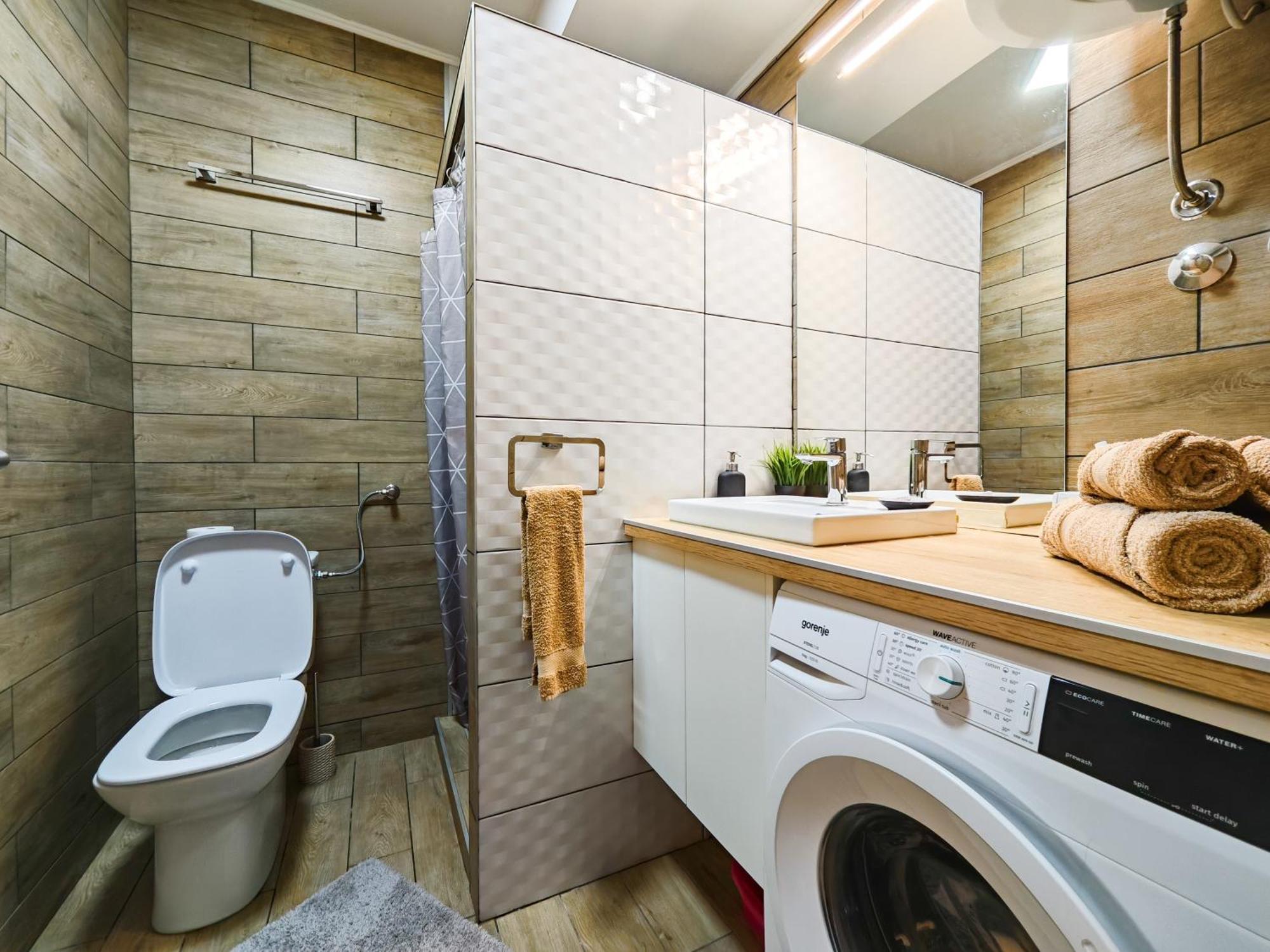 Apartman Julija Donji Milanovac Exteriör bild