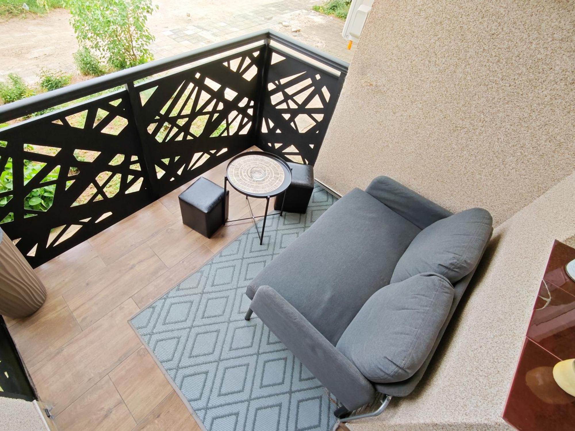 Apartman Julija Donji Milanovac Exteriör bild